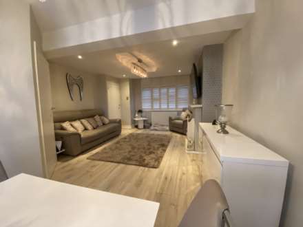 Elstree Gardens, Belvedere   ** VIDEO & 3D FLOORPLAN AVAILABLE **, Image 5