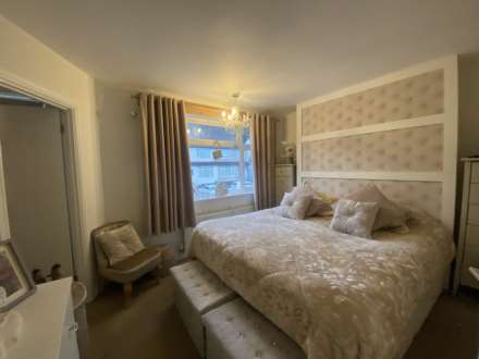 Elstree Gardens, Belvedere   ** VIDEO & 3D FLOORPLAN AVAILABLE **, Image 9