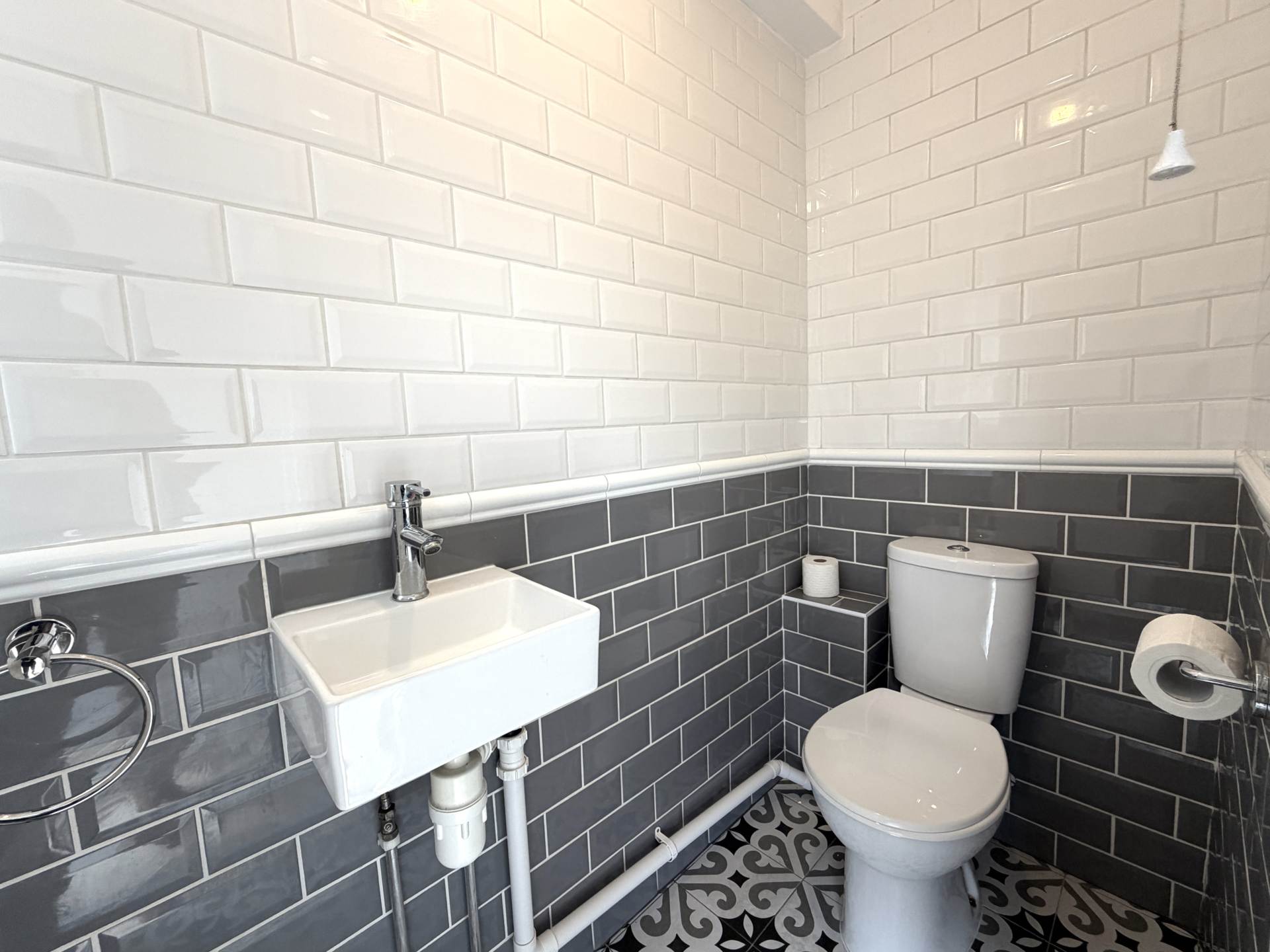 Abbey. Grove, Abbey Wood ** VIDEO & 3D FLOORPLAN AVAILABLE **, Image 12