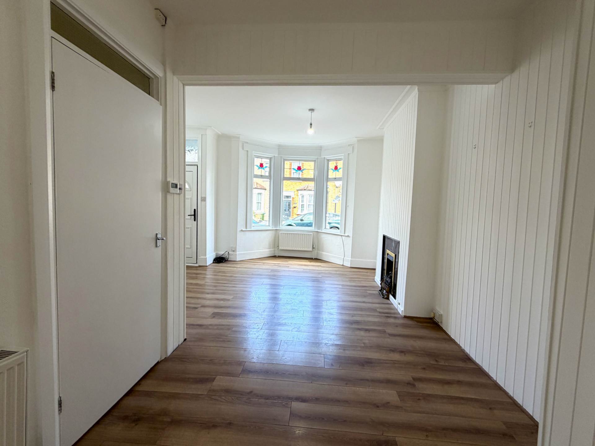 Abbey. Grove, Abbey Wood ** VIDEO & 3D FLOORPLAN AVAILABLE **, Image 7