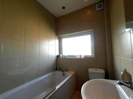 Shornells Way, Abbey Wood  ** VIDEO & 3D FLOORPLAN AVAILABLE **, Image 15