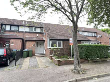 3 Bedroom House, AISHER ROAD SE28 8LH    * VIDEO & 3D FLOORPLAN AVAILABLE *