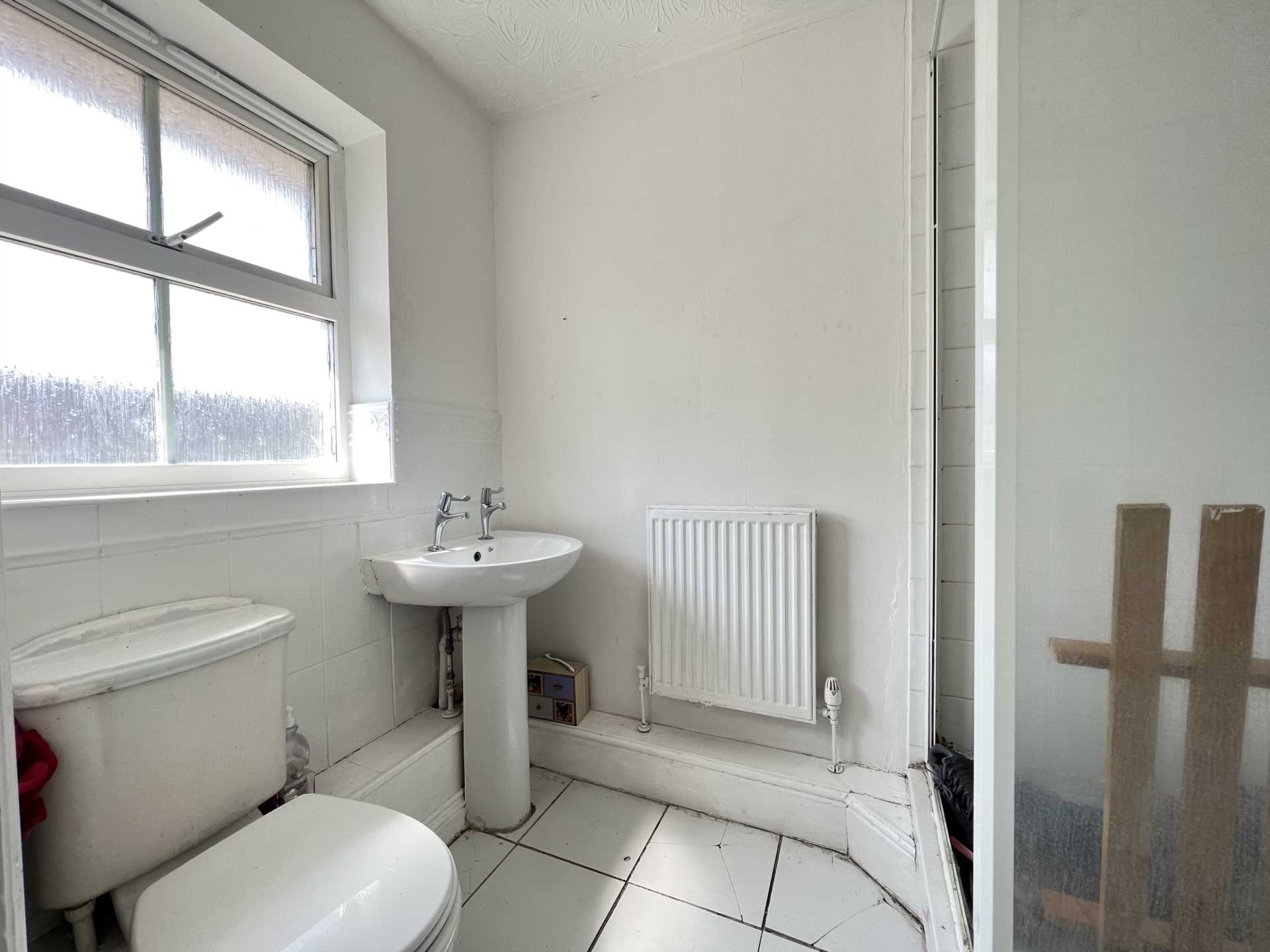Ware Point Drive, West Thamesmead. SE28 0HG  ** VIDEO & 3D FLOORPLAN AVAILABLE **, Image 10