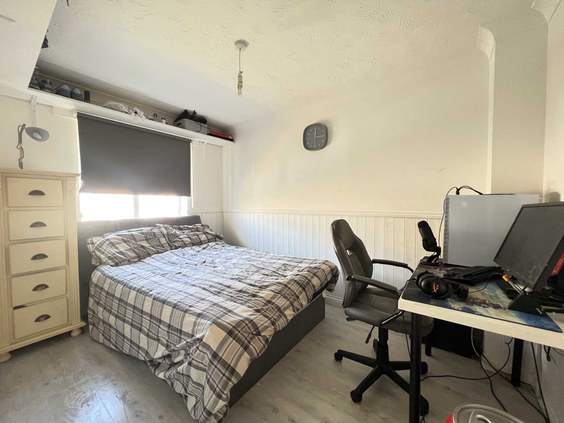 Ware Point Drive, West Thamesmead. SE28 0HG  ** VIDEO & 3D FLOORPLAN AVAILABLE **, Image 8