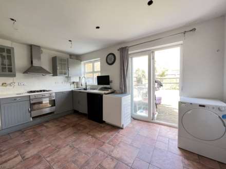 Ware Point Drive, West Thamesmead. SE28 0HG  ** VIDEO & 3D FLOORPLAN AVAILABLE **, Image 2