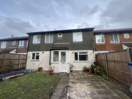 2 Bedroom House, Epstein Road, Thamesmead * VIDEO & 3D FLOORPLAN AVAILABLE *