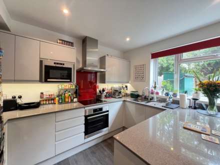 Godstow Road, London, Image 4