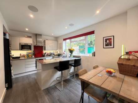 Godstow Road, London, Image 5