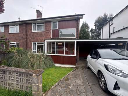 3 Bedroom House, High View Close, Upper Norwood  ** VIDEO & 3D FLOORPLAN AVAILABLE **