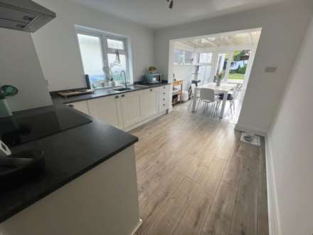 Wyncham Avenue, Sidcup  ** VIDEO & 3D FLOORPLAN AVAILABLE **, Image 7