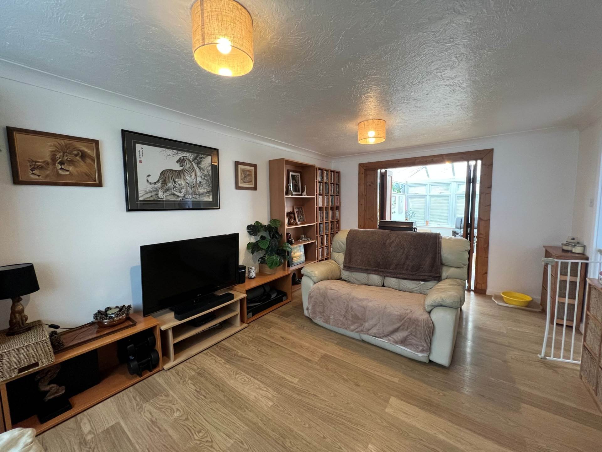 Maynard Close, Erith ** VIDEO & 3D FLOORPLAN AVAILABLE **, Image 8