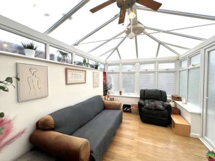 Maynard Close, Erith ** VIDEO & 3D FLOORPLAN AVAILABLE **, Image 18