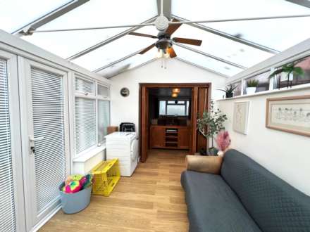 Maynard Close, Erith ** VIDEO & 3D FLOORPLAN AVAILABLE **, Image 19