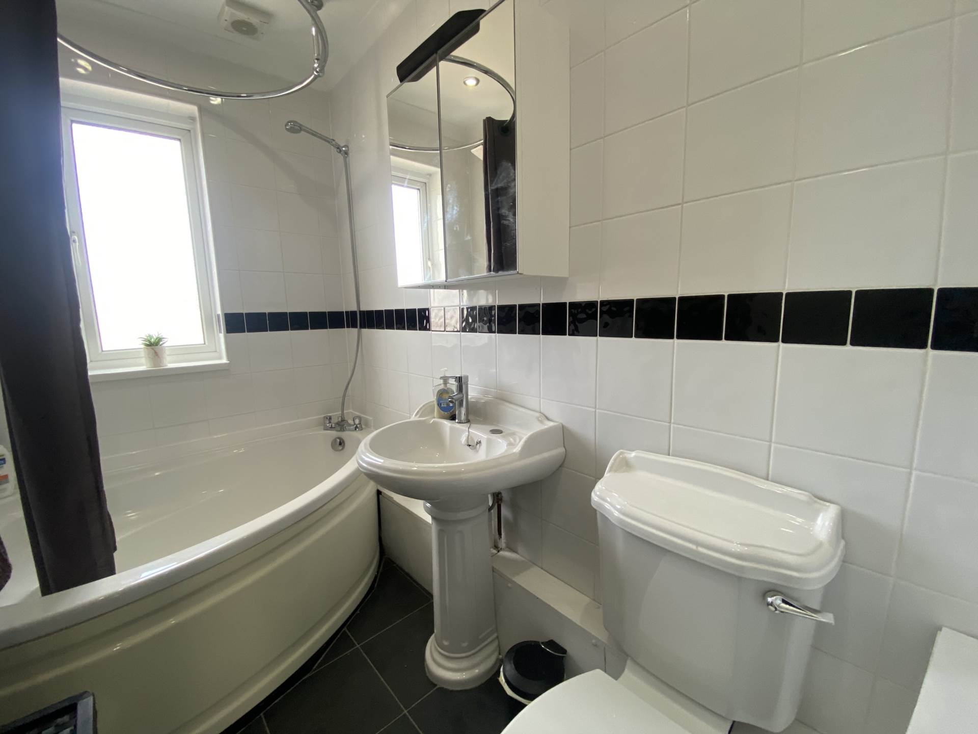 Blyth Road, Thamesmead  **  Video & 3D Floorplan Available **, Image 12