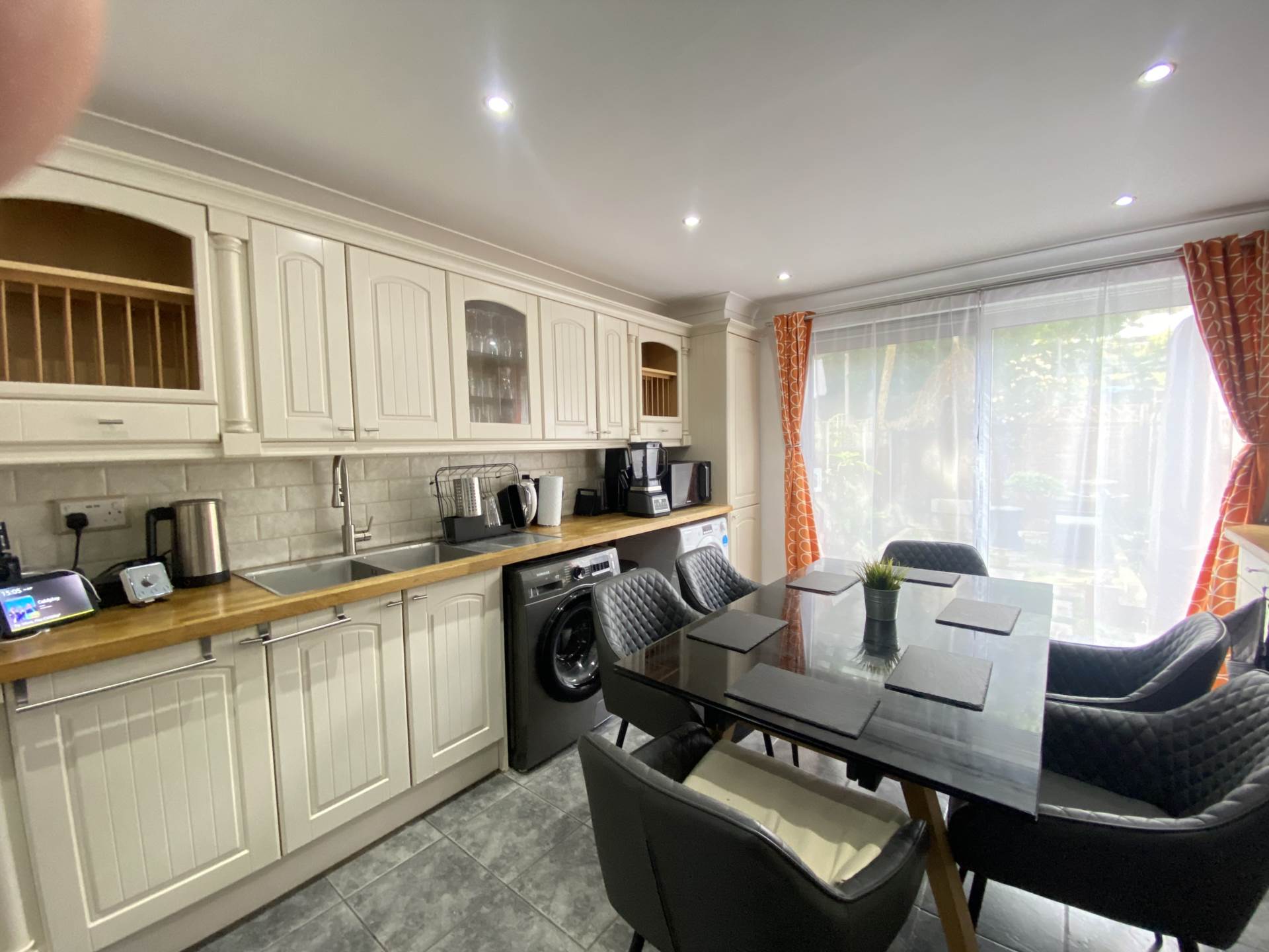 Blyth Road, Thamesmead  **  Video & 3D Floorplan Available **, Image 4