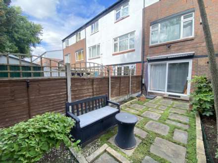 Blyth Road, Thamesmead  **  Video & 3D Floorplan Available **, Image 13
