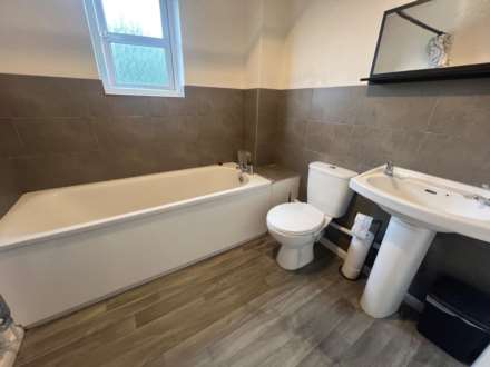 Coptefield Drive, Belvedere ** VIDEO & 3D FLOORPLAN AVAILABLE **, Image 6