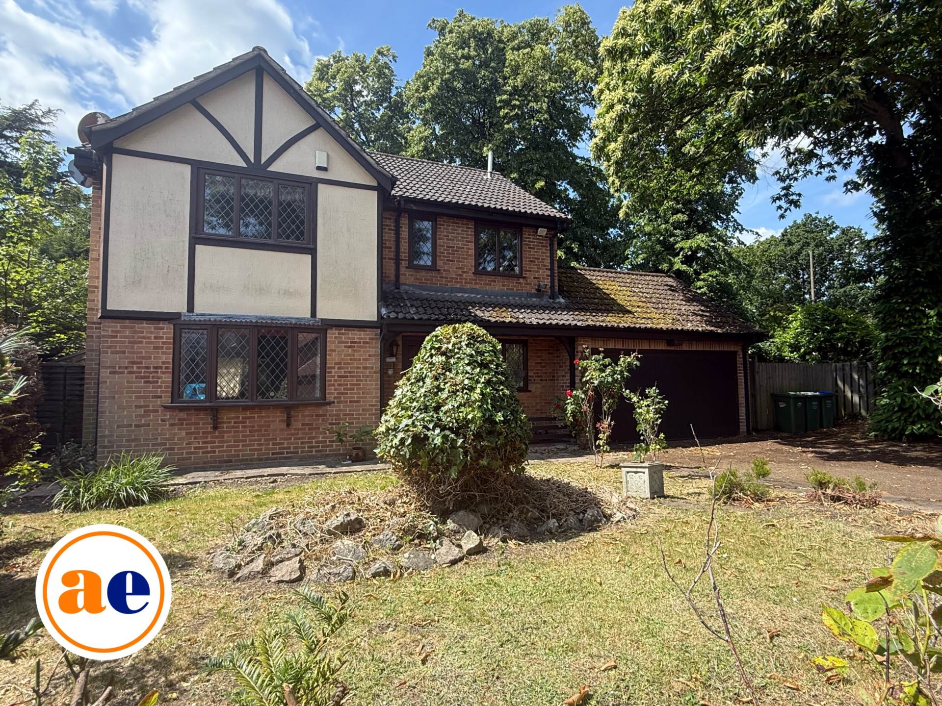 Heathview Drive, London   ** VIDEO & 3D FLOORPLAN AVAILABLE **, Image 1