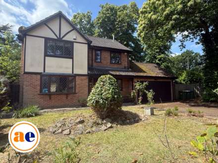Heathview Drive, London   ** VIDEO & 3D FLOORPLAN AVAILABLE **