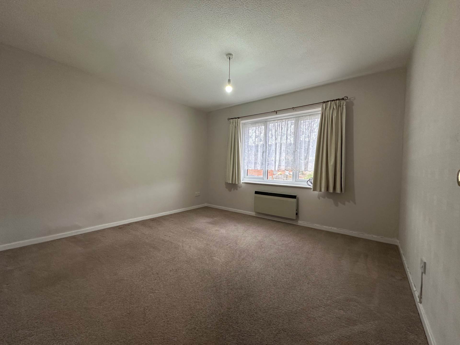 Halifield Drive, Belvedere  ** VIDEO & 3D FLOORPLAN AVAILABLE **, Image 6