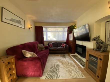 BRACONDALE ROAD, ABBEY WOOD. SE2 9HS  ** VIDEO & 3D FLOORPLAN AVAILABLE **, Image 3