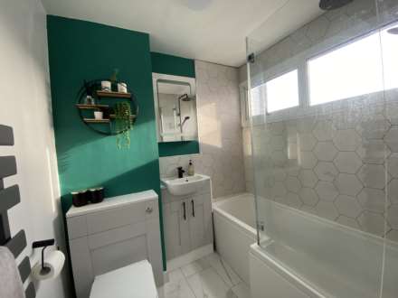 St. Martins Close, Erith  ** VIDEO & 3D FLOORPLAN AVAILABLE **, Image 12