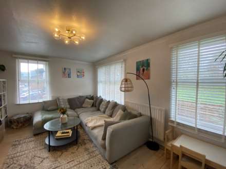 St. Martins Close, Erith  ** VIDEO & 3D FLOORPLAN AVAILABLE **, Image 7