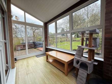 New Road, London  *** 3D FLOORPLAN * VIDEO AVAILABLE ***, Image 11