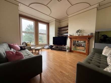 New Road, London  *** 3D FLOORPLAN * VIDEO AVAILABLE ***, Image 7