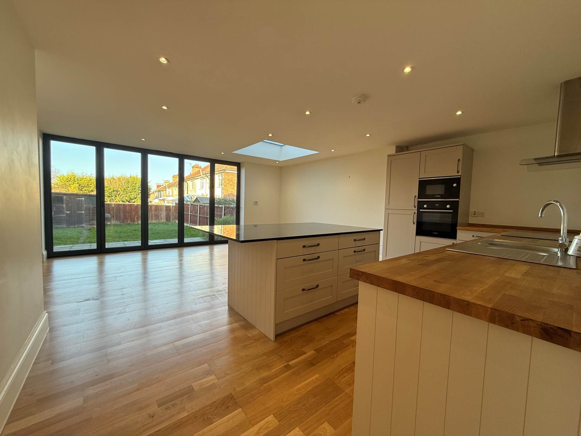 Ightham Road, Erith ** VIDEO & 3D FLOORPLAN AVAILABLE **, Image 4