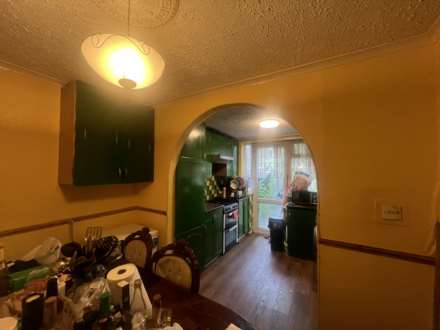 COLE CLOSE SE28 8AU  ** VIDEO & 3D FLOORPLAN AVAILABLE **, Image 4