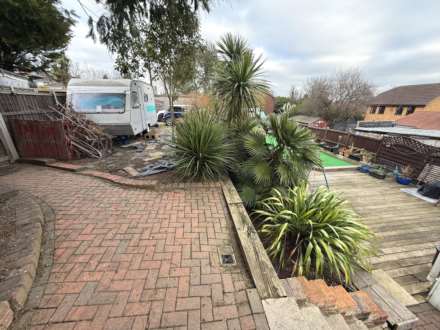 Hillside, Erith   ** VIDEO & 3D FLOORPLAN AVAILABLE **, Image 15