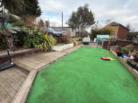 Hillside, Erith   ** VIDEO & 3D FLOORPLAN AVAILABLE **, Image 17