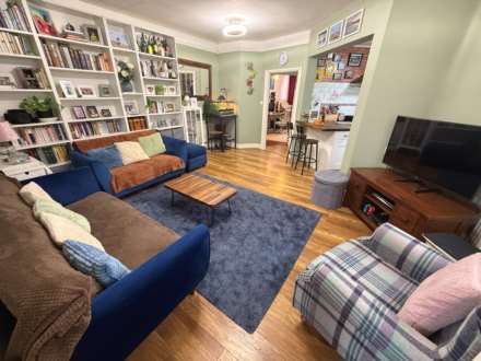 Hillside, Erith   ** VIDEO & 3D FLOORPLAN AVAILABLE **, Image 3