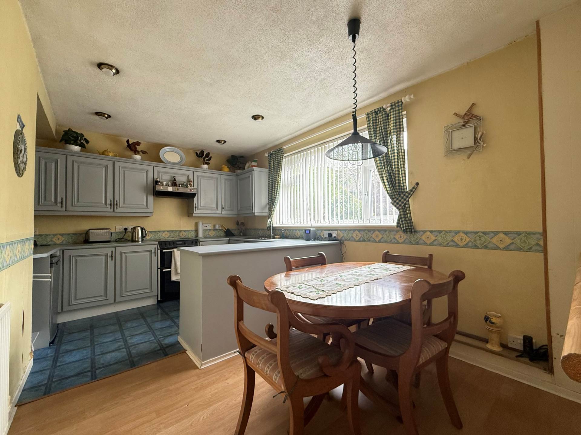 Godstow Road, London  ** VIDEO & 3D FLOORPLAN AVAILABLE **, Image 4