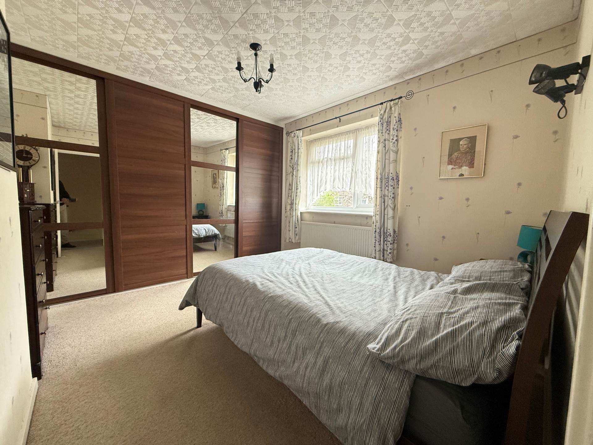 Godstow Road, London  ** VIDEO & 3D FLOORPLAN AVAILABLE **, Image 8