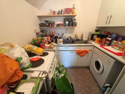 Frobisher Road, Erith, Image 6