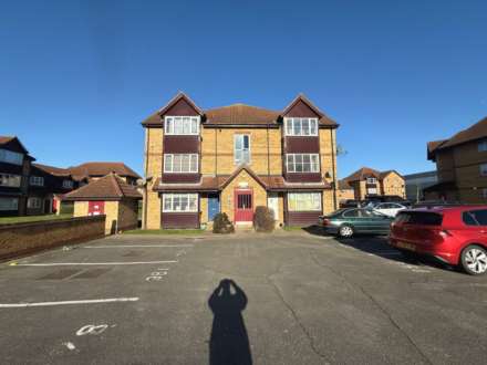 Frobisher Road, Erith, Image 8