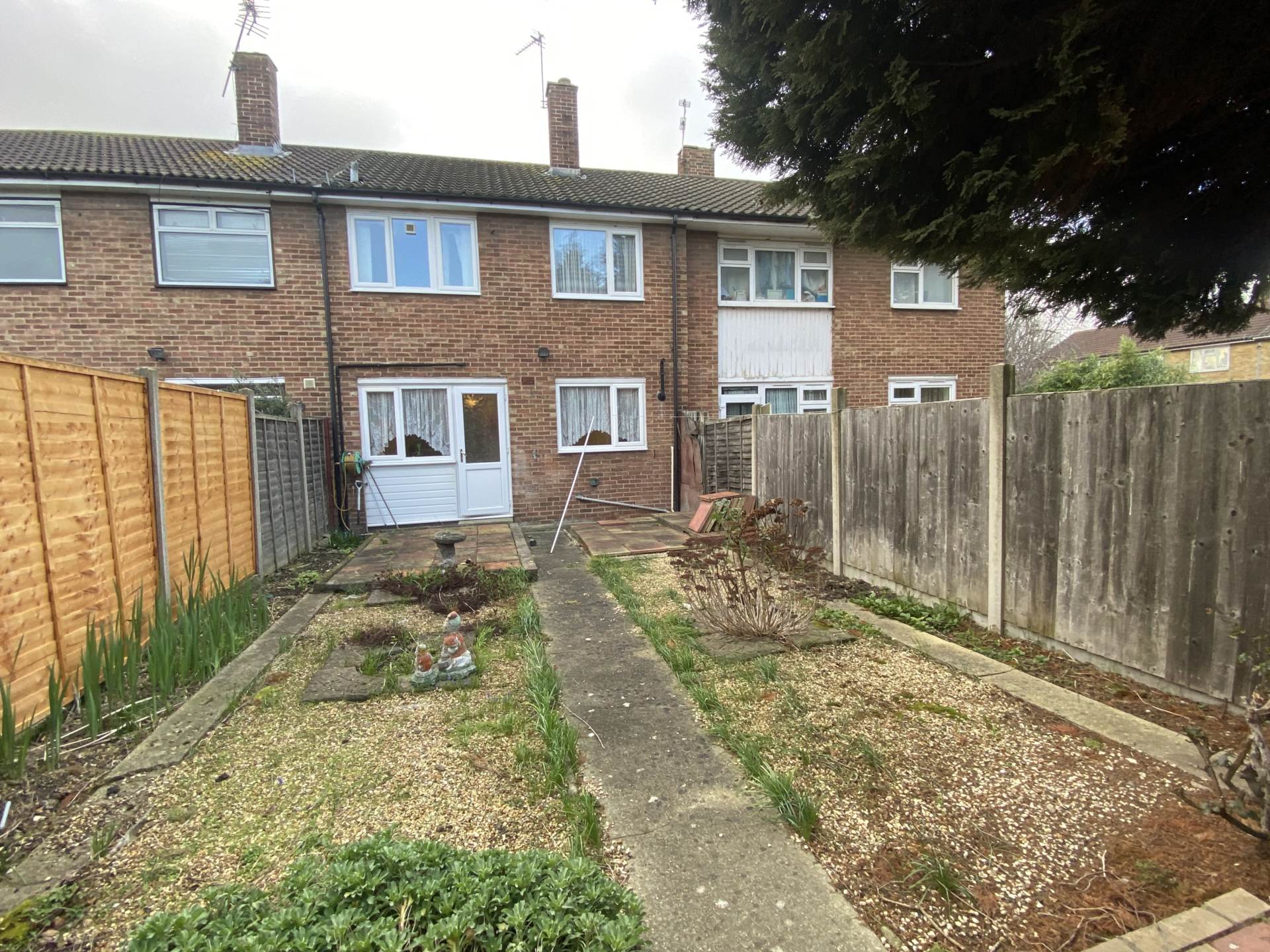 Mottisfont Road, London ** VIDEO & 3D FLOORPLAN AVAILABLE **, Image 13
