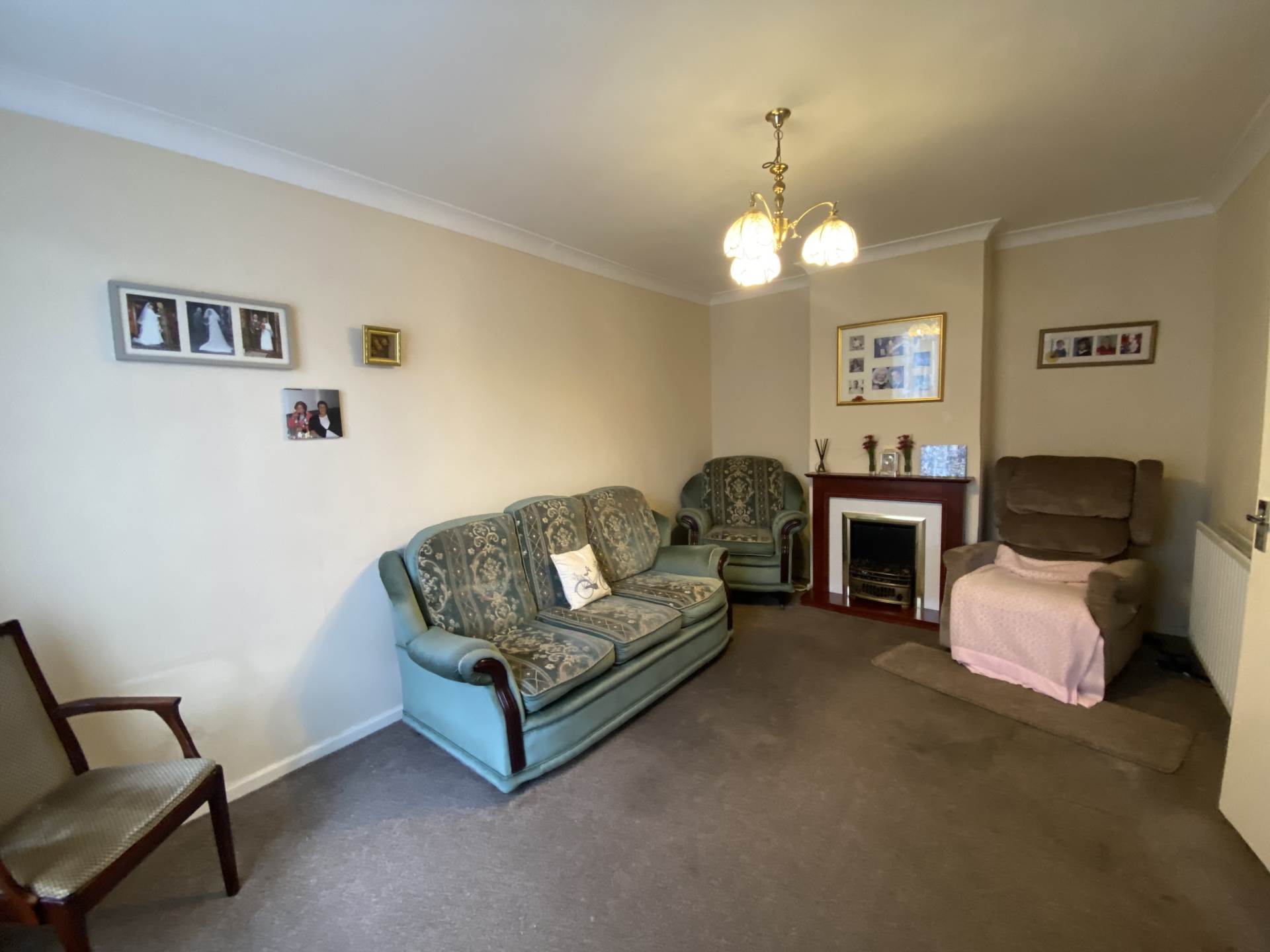Mottisfont Road, London ** VIDEO & 3D FLOORPLAN AVAILABLE **, Image 4