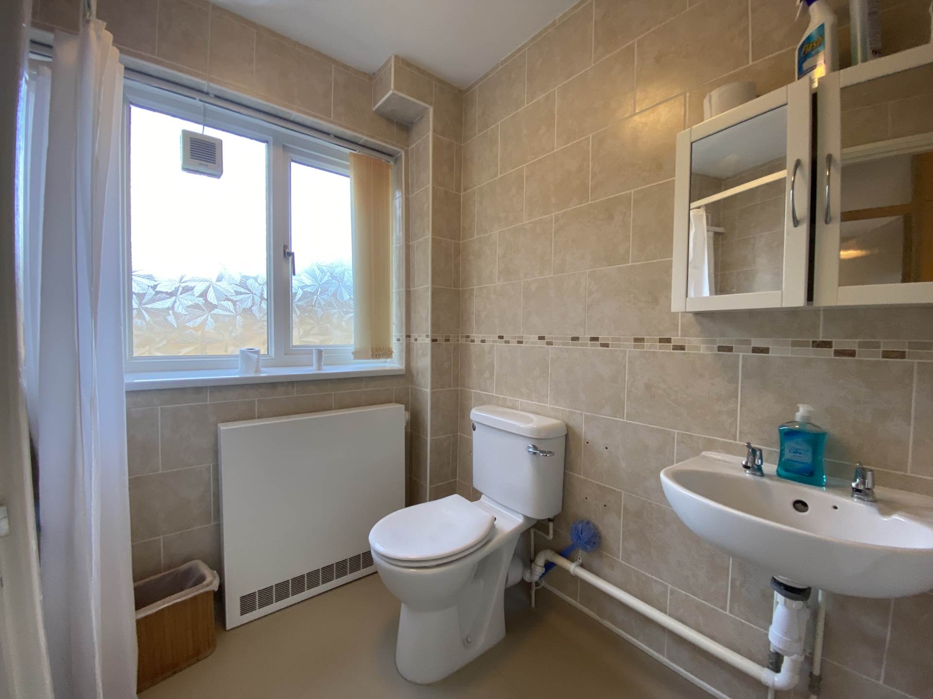 Mottisfont Road, London ** VIDEO & 3D FLOORPLAN AVAILABLE **, Image 9