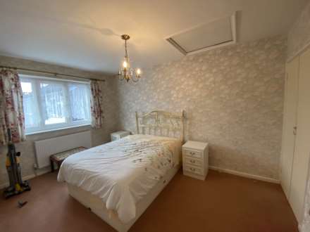 Mottisfont Road, London ** VIDEO & 3D FLOORPLAN AVAILABLE **, Image 6