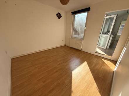 Federation Road, Abbey Wood  *** 3D FLOORPLAN * VIDEO AVAILABLE ***, Image 5