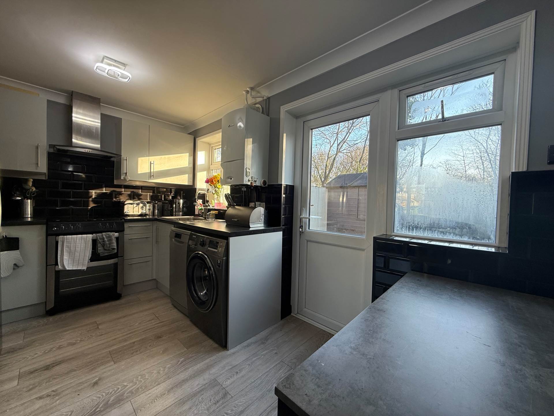 Sunset Road, SE28 8RS *** 3D FLOORPLAN * VIDEO AVAILABLE ***, Image 5