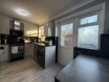 Sunset Road, SE28 8RS *** 3D FLOORPLAN * VIDEO AVAILABLE ***, Image 5