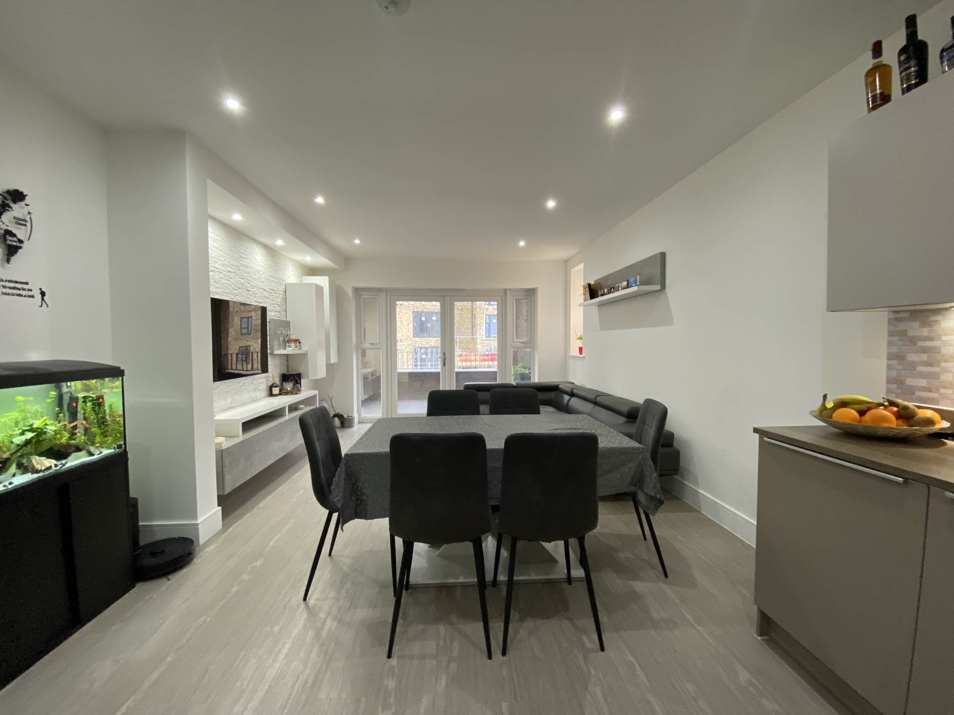 Stonepit Court, 25 Ballast Road  ** VIDEO & 3D FLOORPLAN AVAILABLE **, Image 5