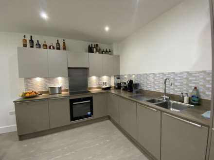 Stonepit Court, 25 Ballast Road  ** VIDEO & 3D FLOORPLAN AVAILABLE **, Image 2