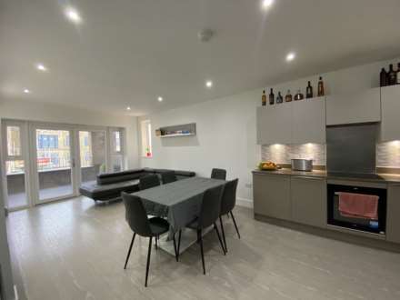 Stonepit Court, 25 Ballast Road  ** VIDEO & 3D FLOORPLAN AVAILABLE **, Image 4