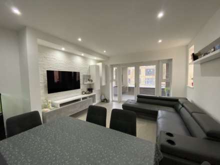 Stonepit Court, 25 Ballast Road  ** VIDEO & 3D FLOORPLAN AVAILABLE **, Image 7