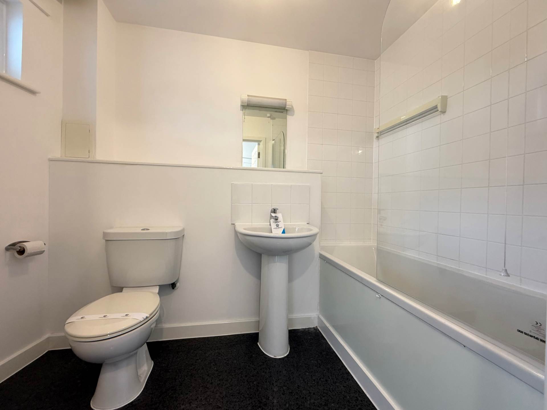 Phoenix Point, London  *** 3D FLOORPLAN * VIDEO AVAILABLE ***, Image 7